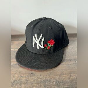 New Era New York Yankees "Rose Emblem" 59FIFTY fitted hat